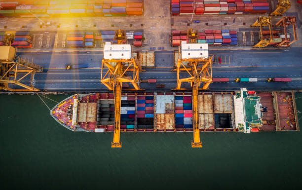 Kelebihan Container Yard pada Logistik